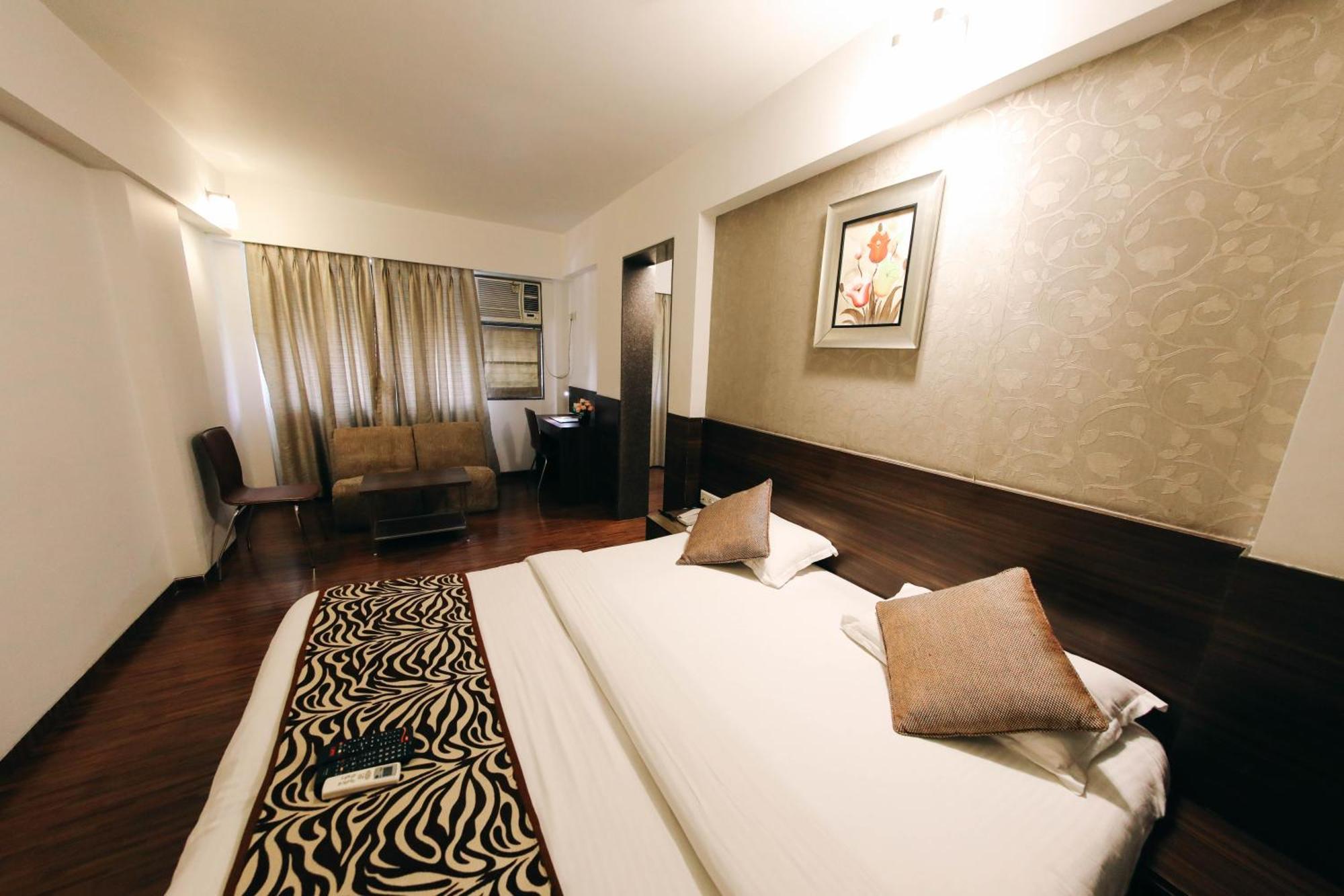 Hotel Maharana Inn Chembur Mumbai  Buitenkant foto